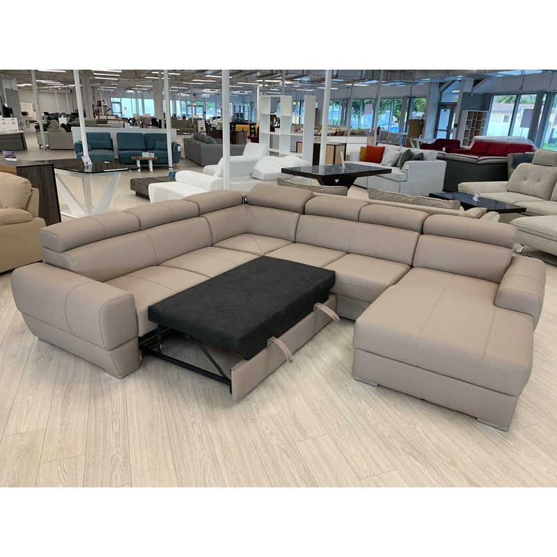 VENTO Large Sleeper Sectional - Backyard Provider