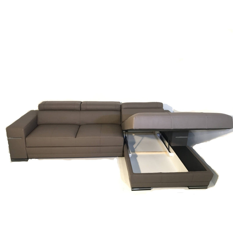 PARYS Sleeper Sectional - Backyard Provider