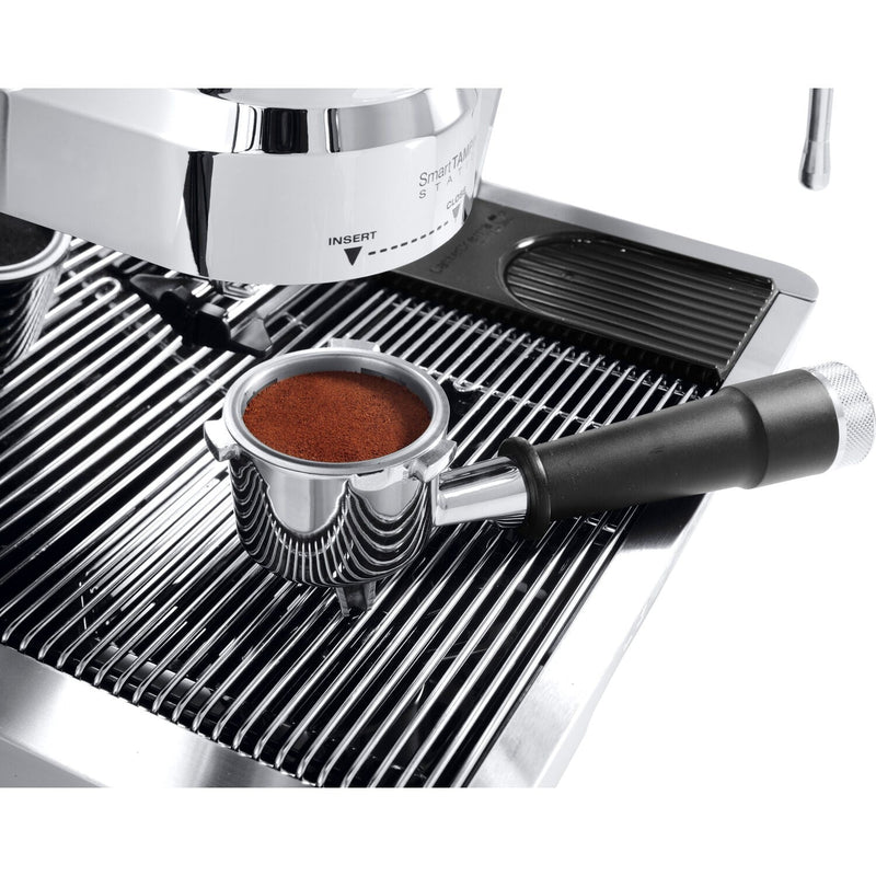 De'Longhi La Specialista Maestro Sensor Grinding, Milk Frothing Espresso Machine in Silver EC9665M