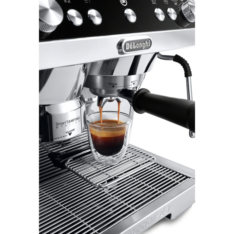 De'Longhi La Specialista Prestigo Sensor Grinding, Milk Frothing Espresso Machine EC9355M