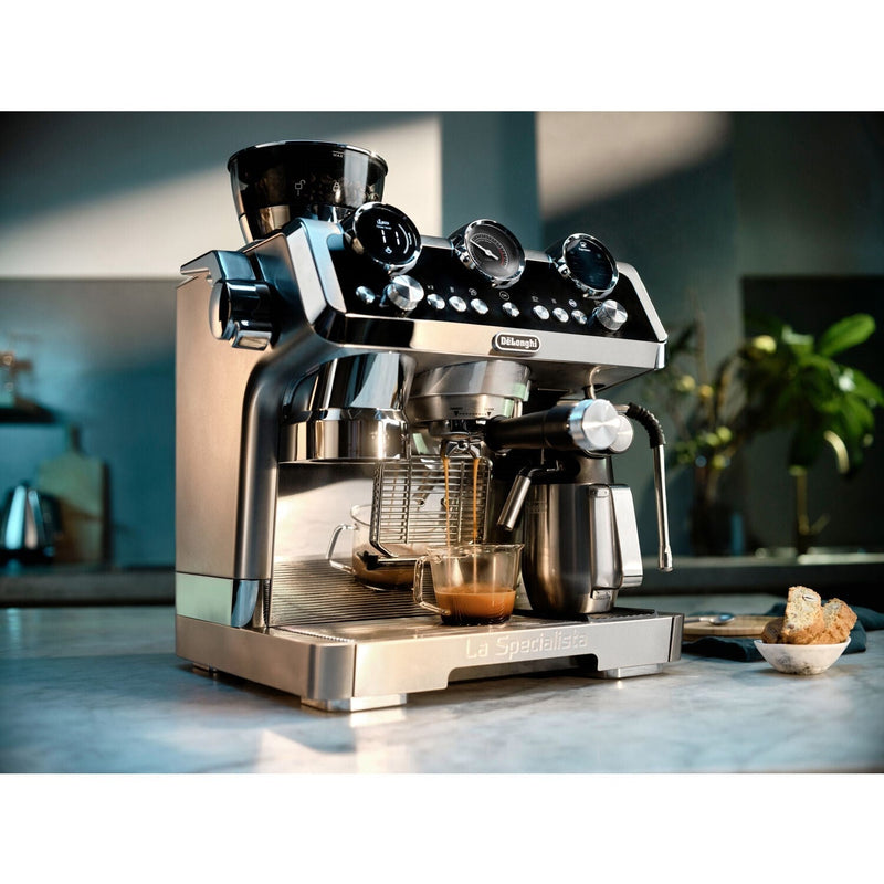 De'Longhi La Specialista Maestro Sensor Grinding, Milk Frothing Espresso Machine in Silver EC9665M